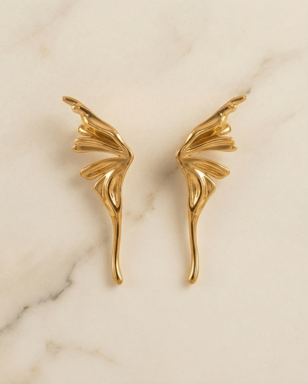 Aveline Feather Drop