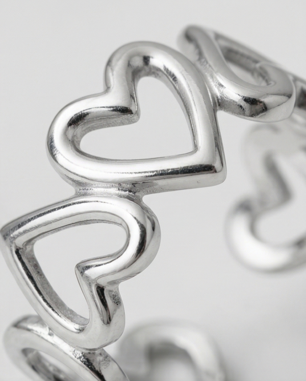 Δαχτυλίδι ατσάλινο με ασημί καρδιές