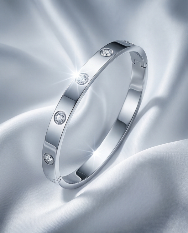 Βραχιόλι χειροπέδα ατσάλινη με στρας