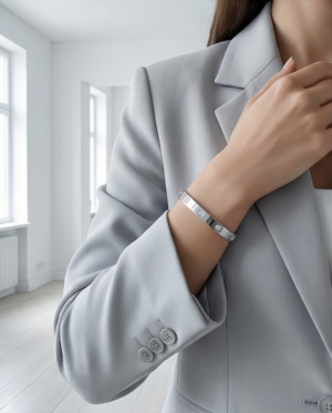 Βραχιόλι χειροπέδα ατσάλινη με στρας