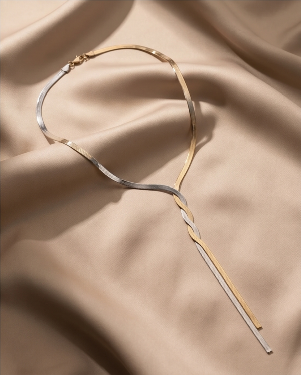 Maison Necklace